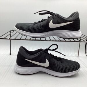 Women’s EUC Nike Revolution 4 Black White Anthracite Running Shoes Size 8